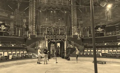 Cirque De Paris