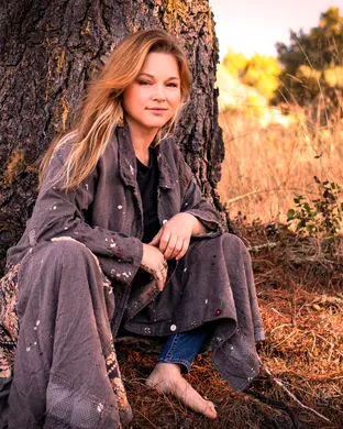 Crystal Bowersox