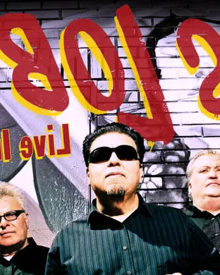 Los Lobos