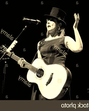 Suzanne Vega